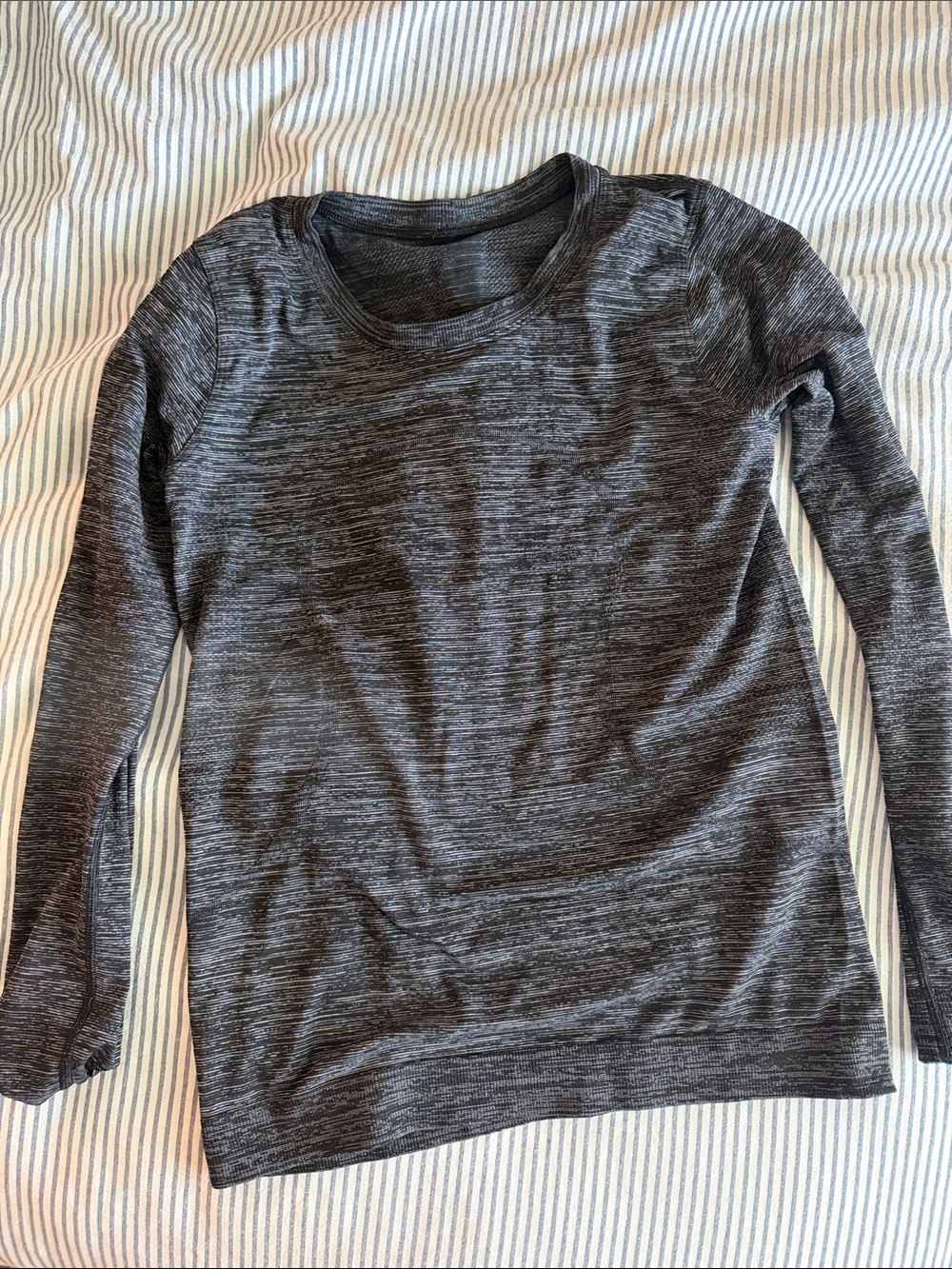 Lululemon Long Sleeve | Sz 6